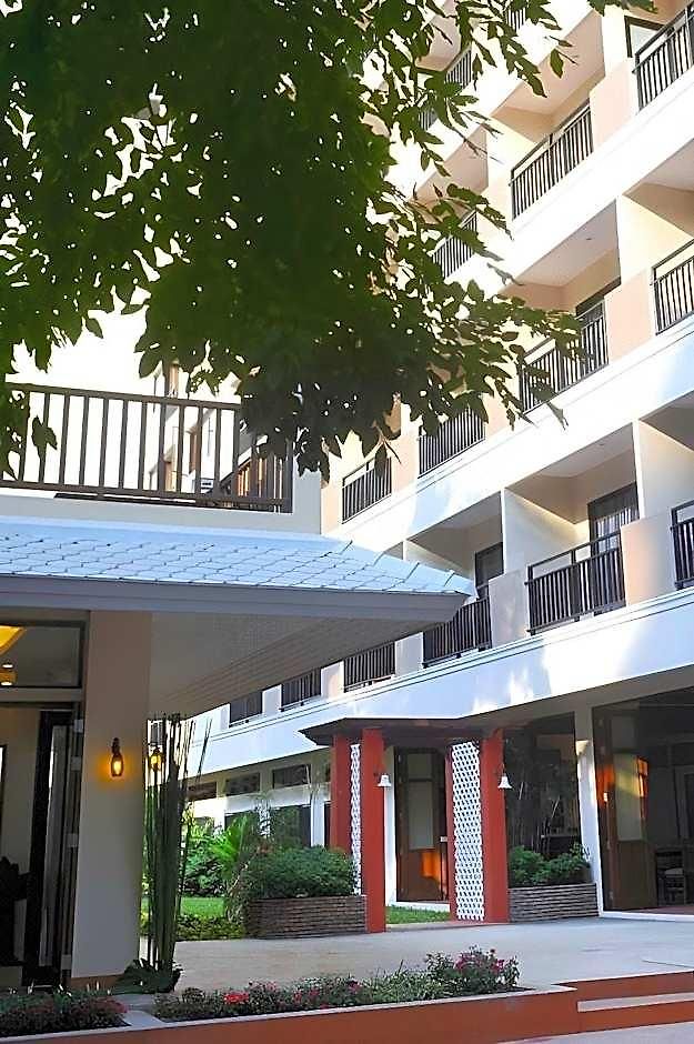 บ้านคุณนาย 3* Pattaya