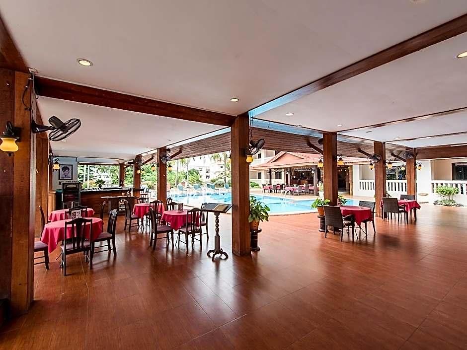 Aparthotel The Garden 3*
