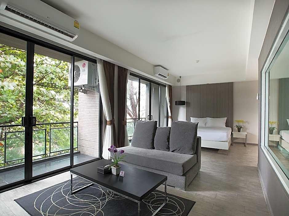 Hotel Place Serviced