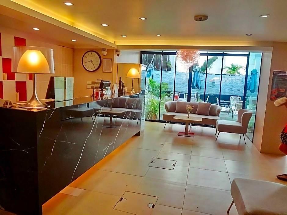 เดอะ โกลเด้น วิล บูติคแอนด์สปา โรงแรม Pattaya