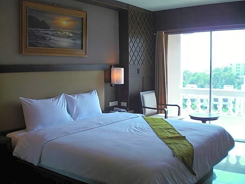 โรงแรม นริส อาร์ท โฮเทล Pattaya