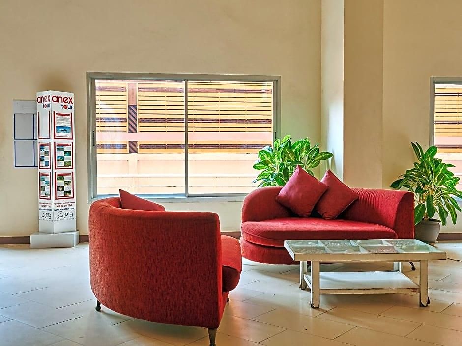 Eastiny Plaza Hotel 3*