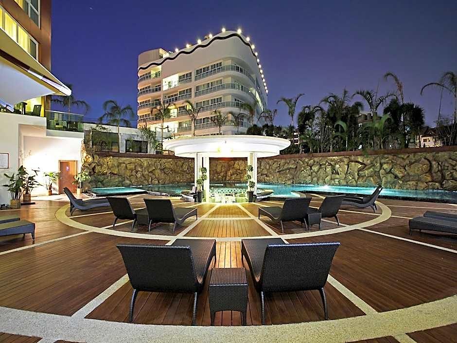 Hotel Centara Nova