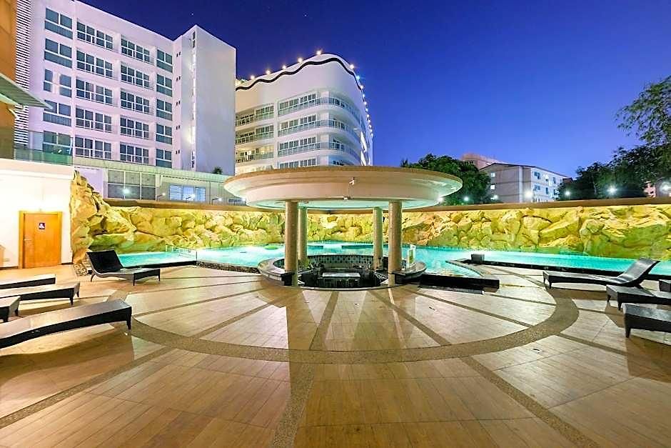 Centara Nova Pattaya