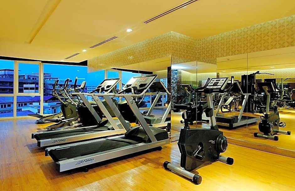 Centara Nova Hotel 4*
