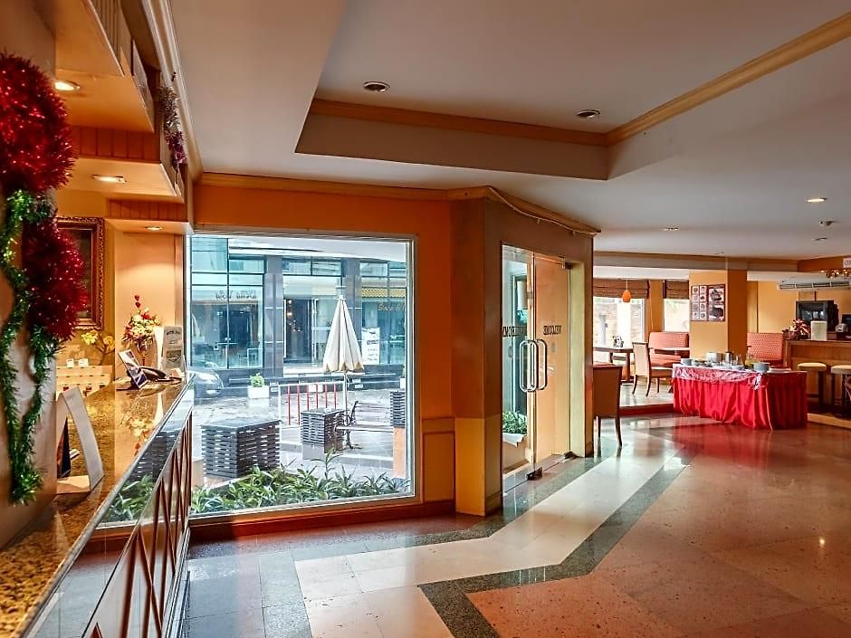 Eastiny Bella Vista Hotel
