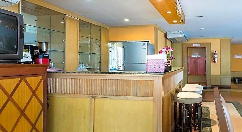 Eastiny Bella Vista Hotel 2*