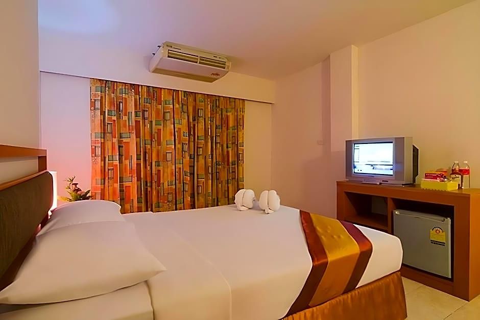 Hotel Eastiny Bella Vista Pattaya