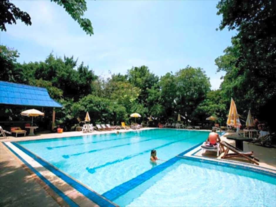 Garden Hotel