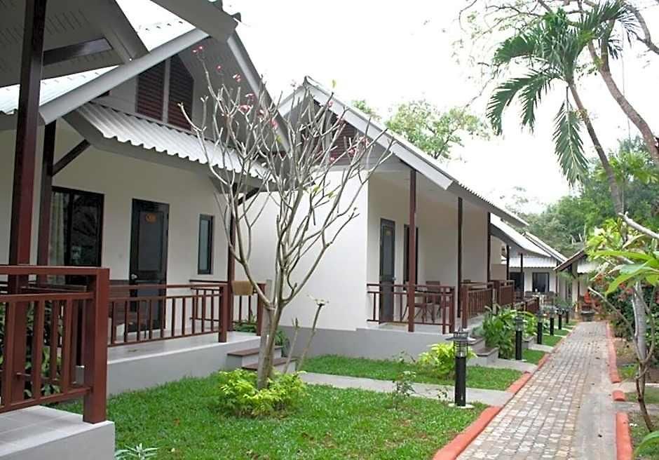 Garden Hotel