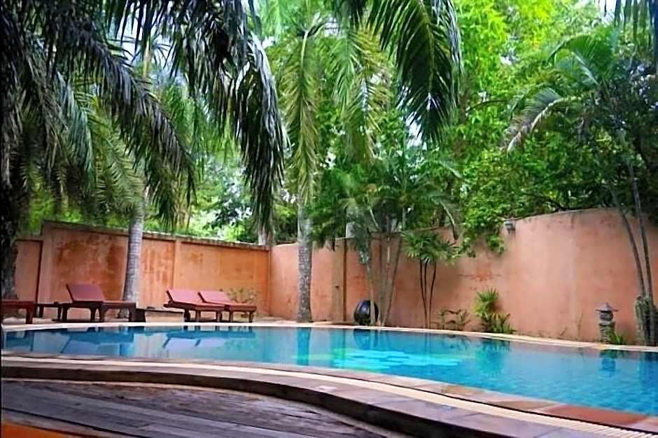 โรงแรม โรงแรมไท ปุระ Pattaya