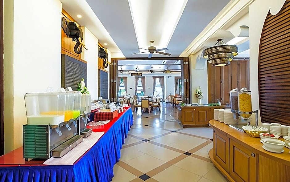 ไอยรา พาเลส โรงแรม