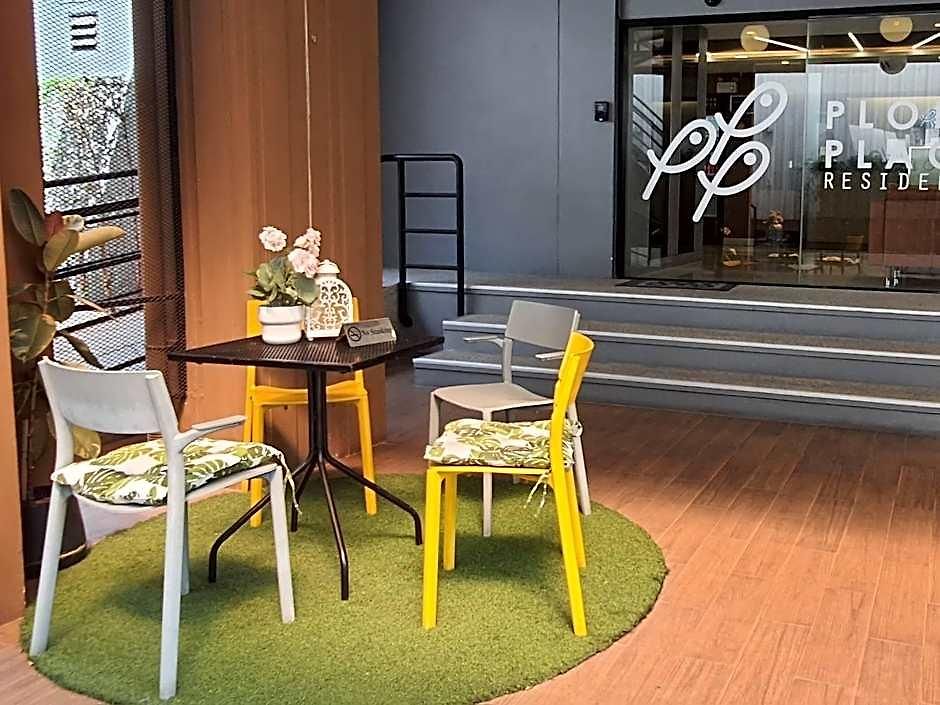 Ploen Place Hotel 3*
