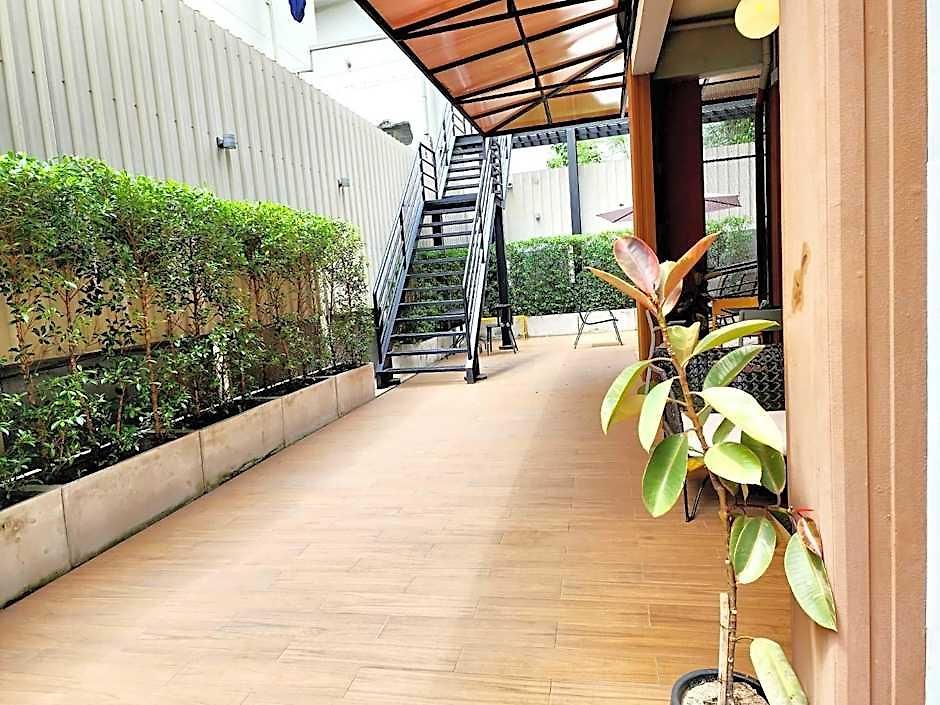 โรงแรม เพลิน เพลซ เรสซิเดนซ์ Pattaya