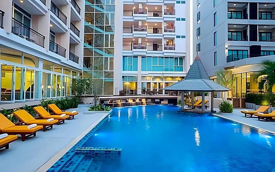 J Inspired โรงแรม Pattaya