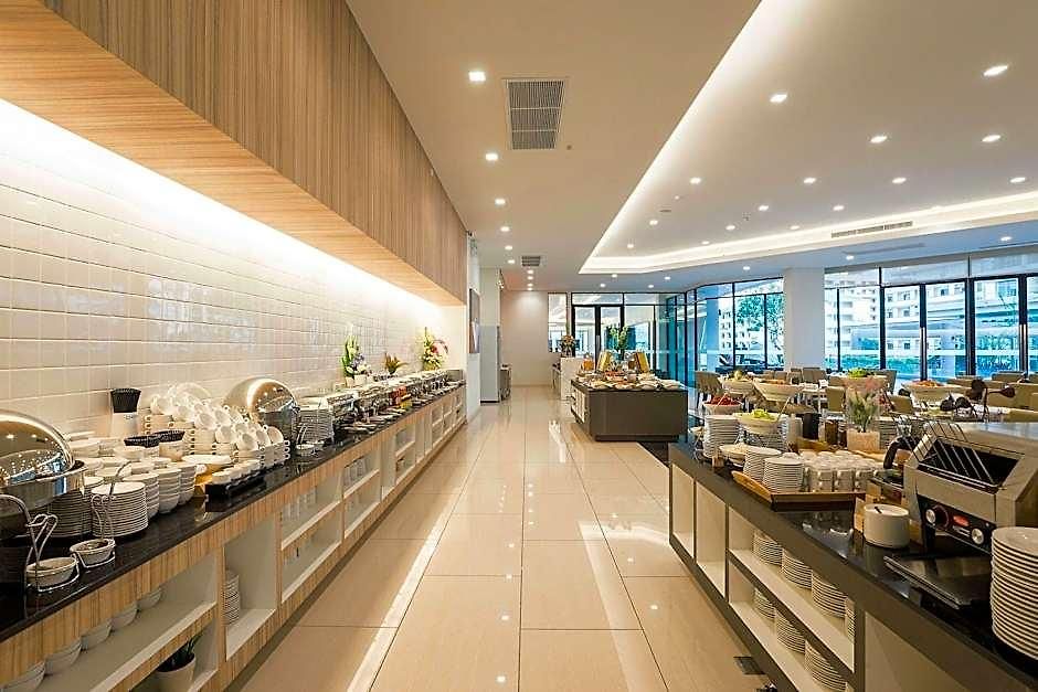 J Inspired โรงแรม