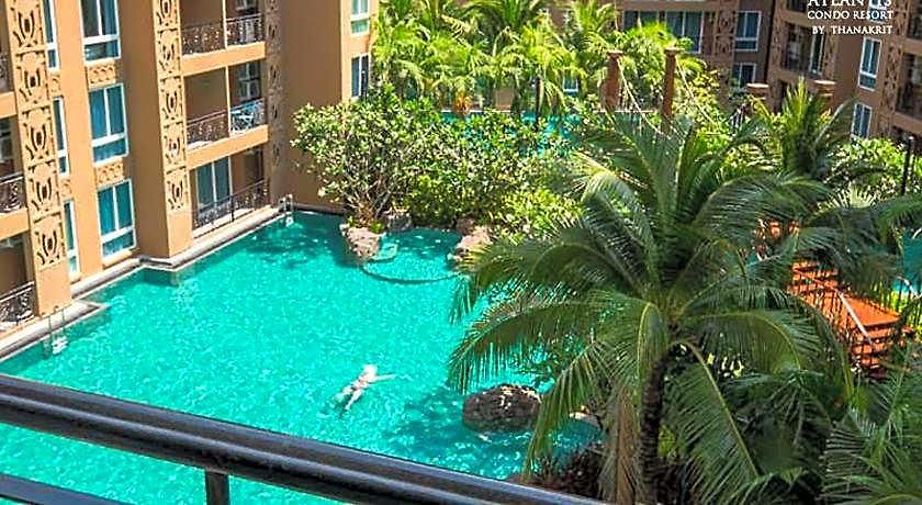 Atlantis & Water Park By The Sea Hotel