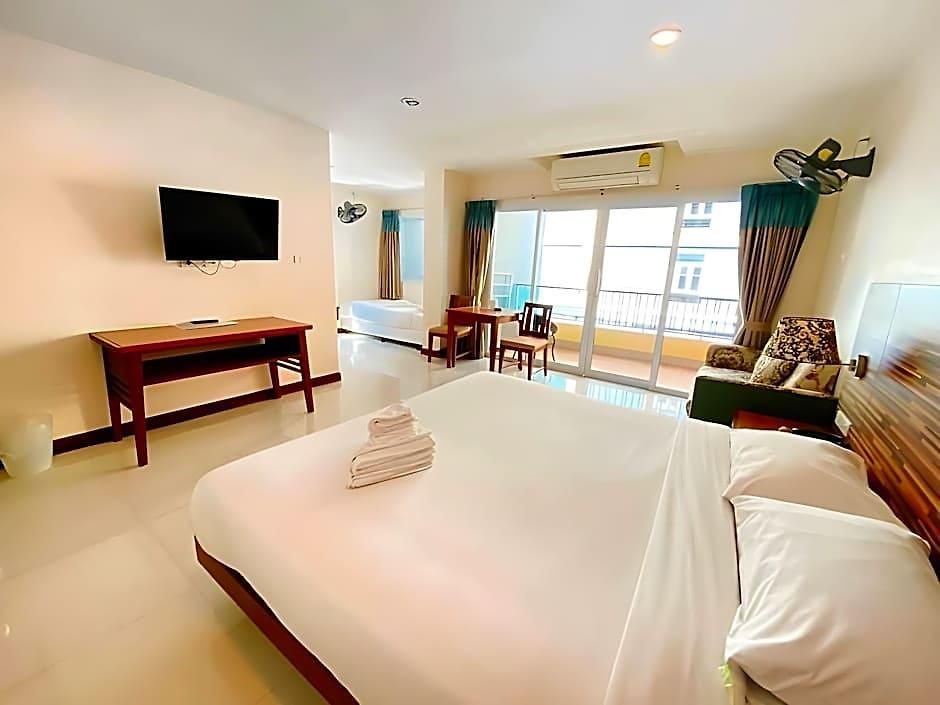Hotel D Xpress
