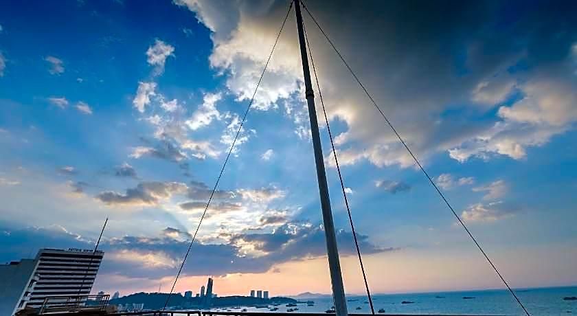Deep Blue Z10 Pattaya