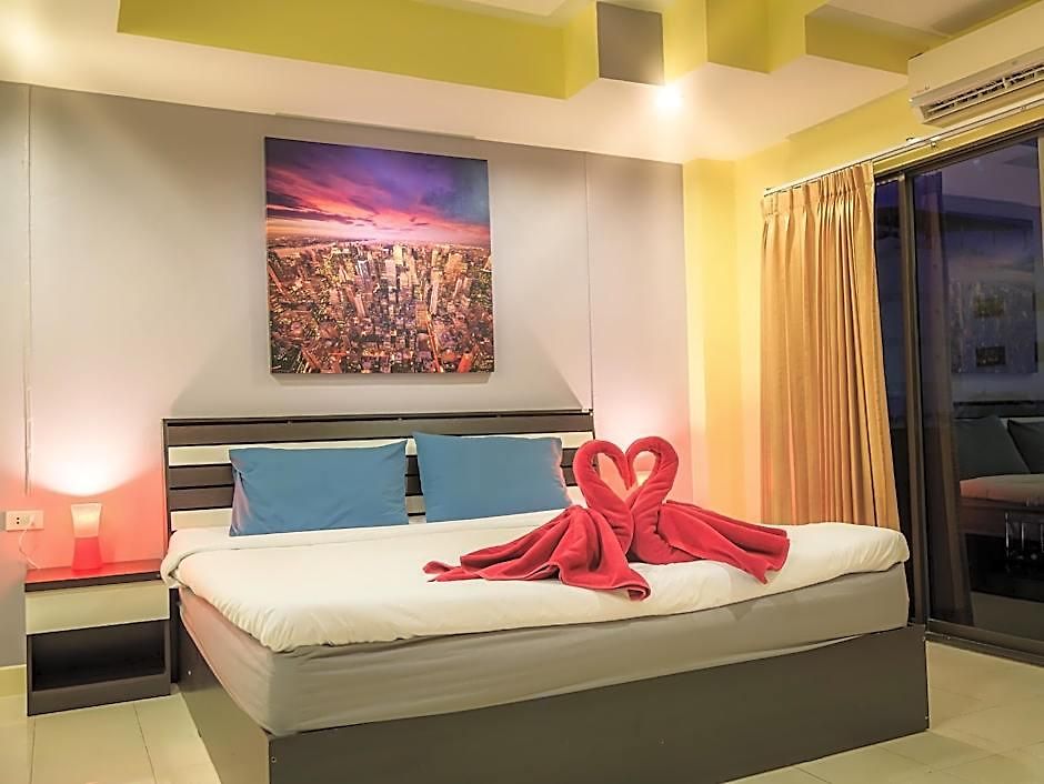 Harrys Bar & Restaurant Hotel 3*