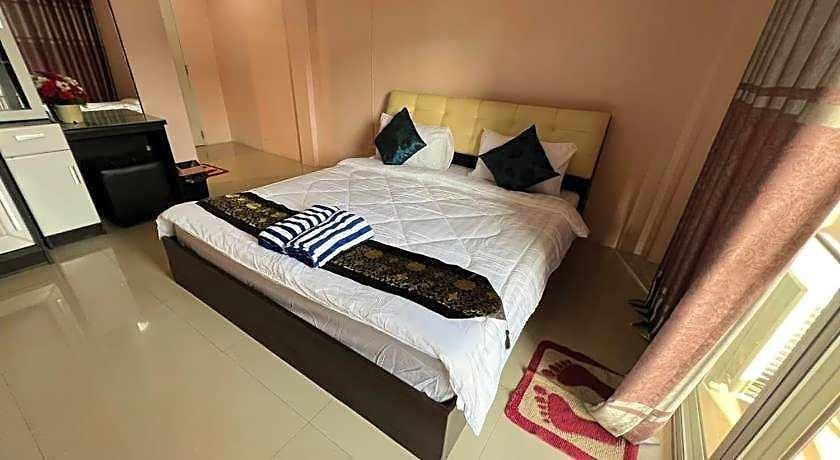 Hotel Oyo 75414 Kjs 2*