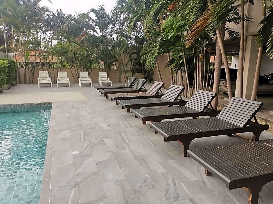 โรงแรม The Zen 3*