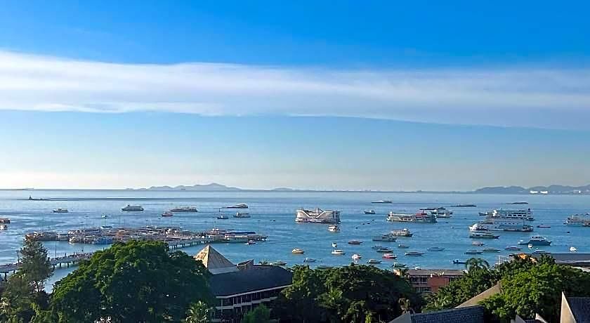อพาร์ตโฮเทล The Monaco 2*