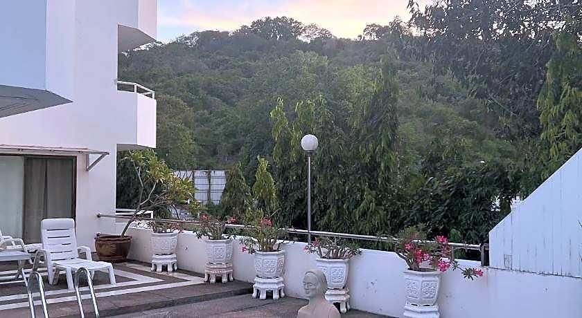 The Monaco 2* Pattaya