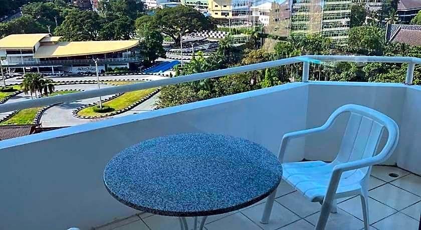 อพาร์ตโฮเทล The Monaco Pattaya