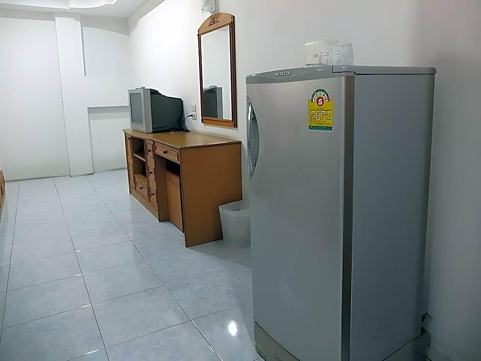 Charlie Place Hotel Pattaya
