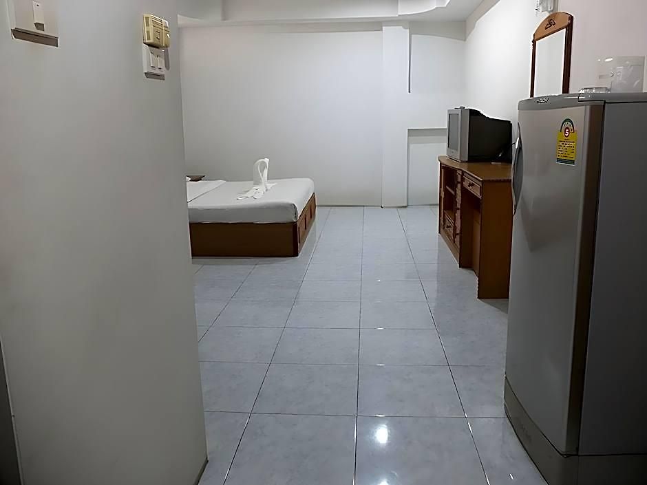 Charlie Place Hotel Pattaya