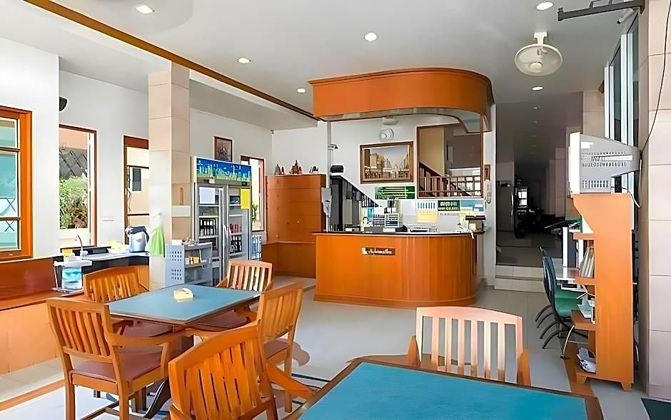 Apartment New Nikom Court Pattaya