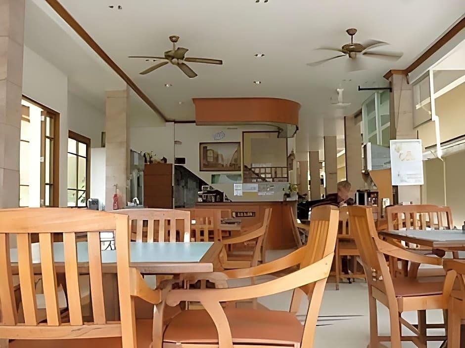New Nikom Court Pattaya
