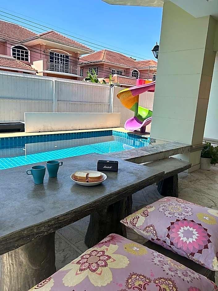 Hotel Arm Casa Pool 4*