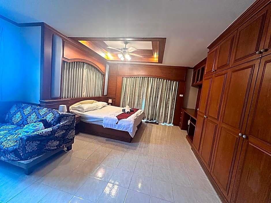 Hotel Arm Casa Pool Pattaya