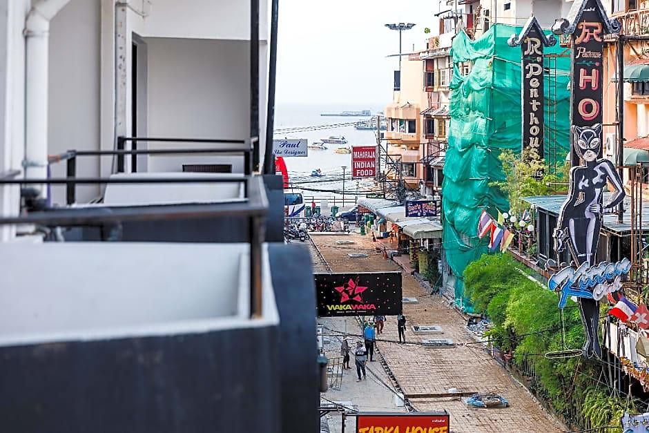 The Classroom Hotel Pattaya