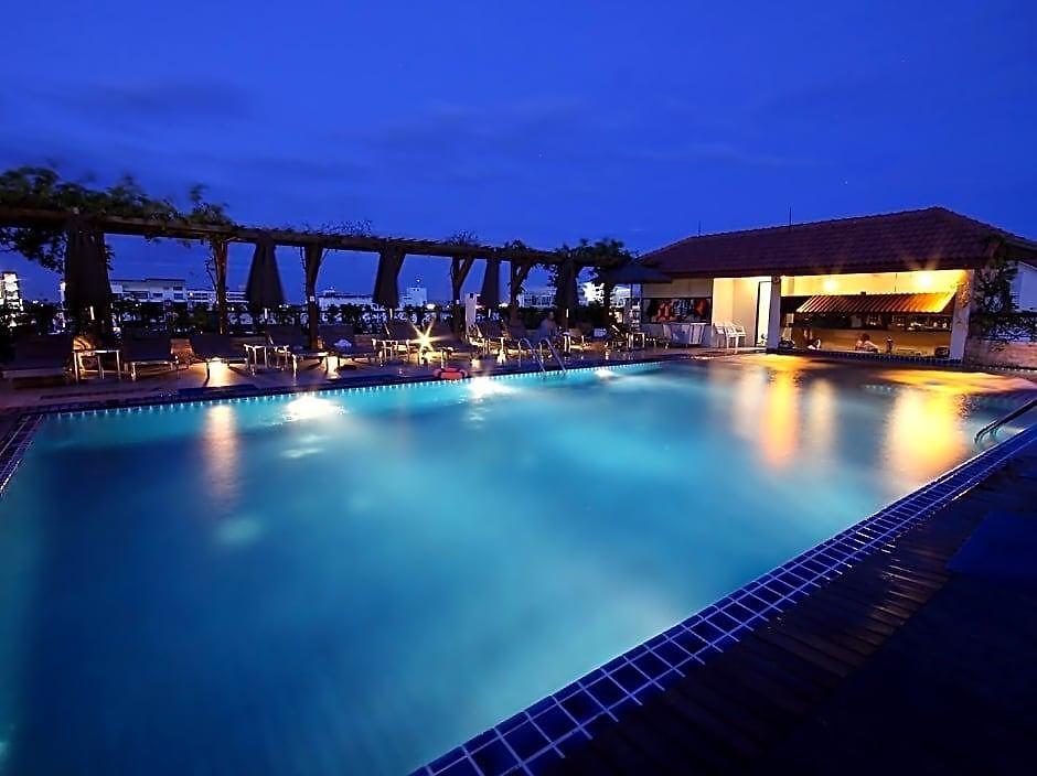 Intimate - Sha Extra โรงแรม Pattaya