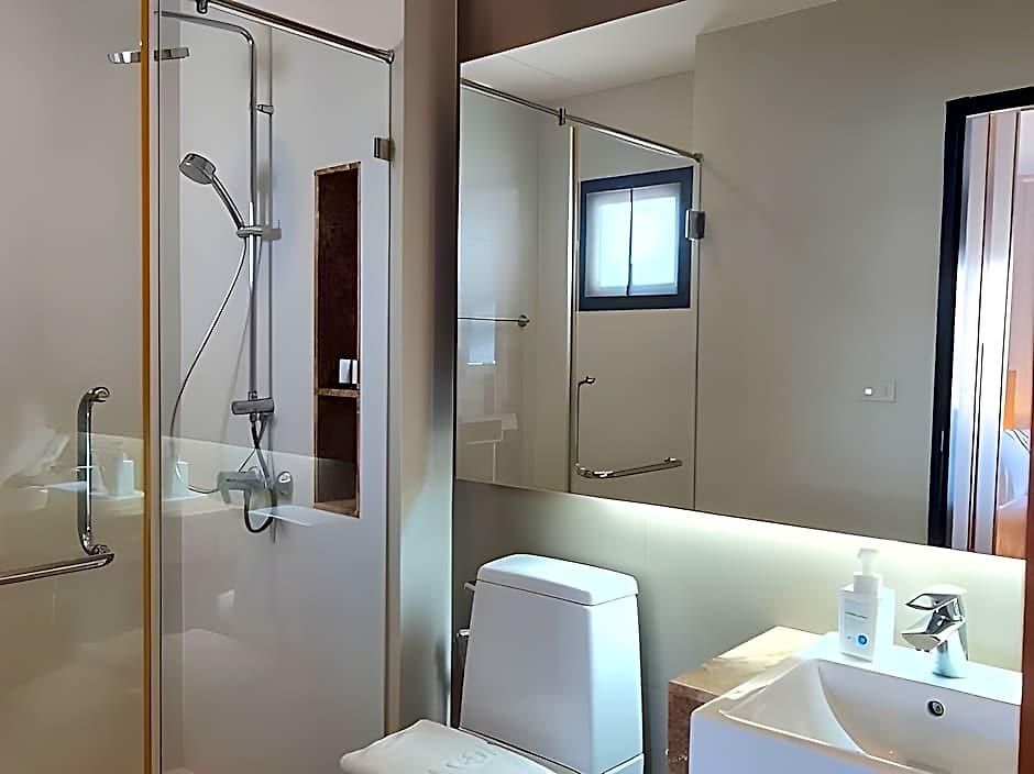 โรงแรม W14 3*