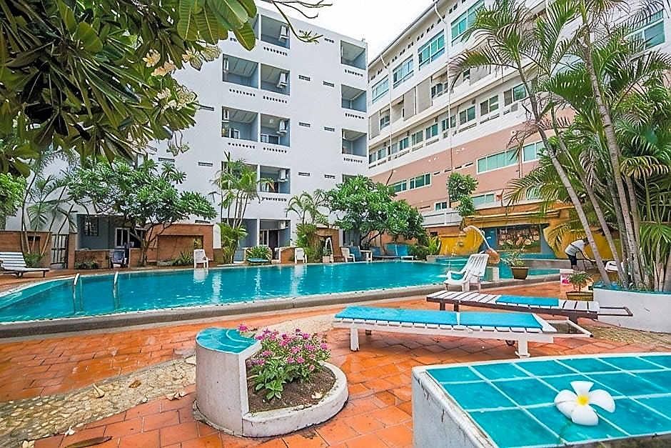 Hotel Sutus Court 4