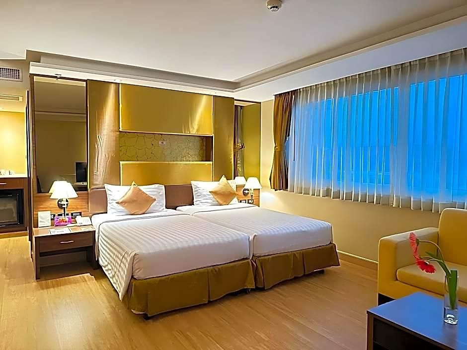 Nova Gold Hotel 4*