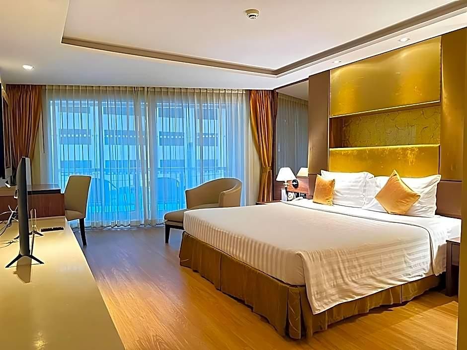 Hotel Nova Gold 4*
