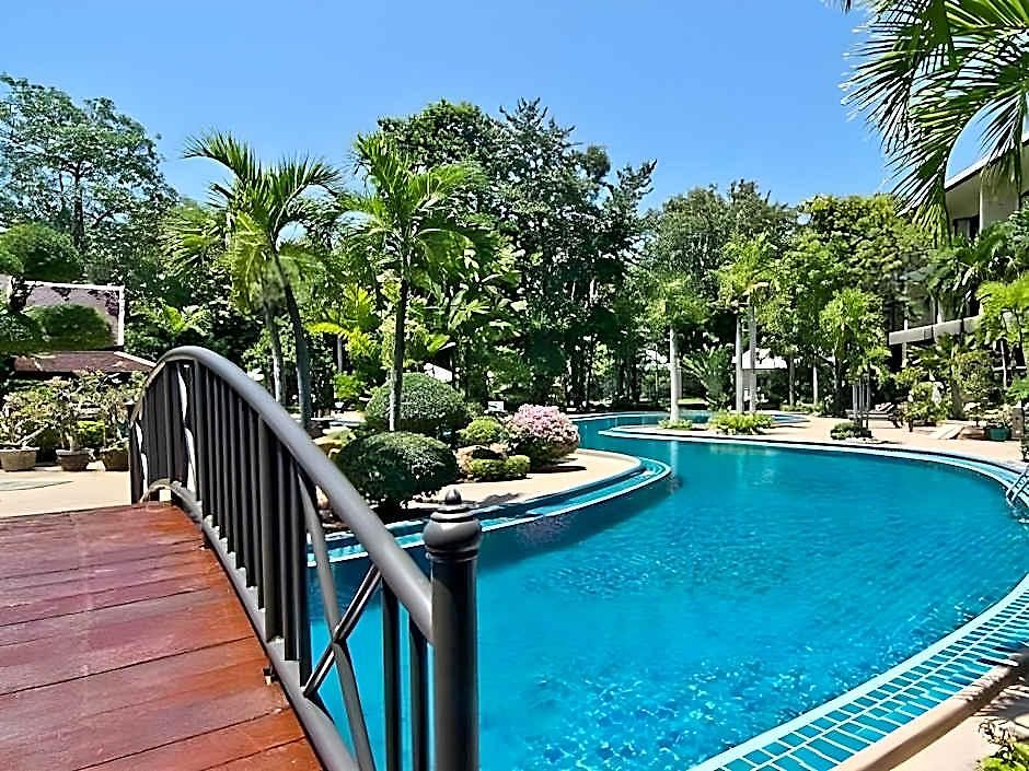 รีสอร์ท The Park Pattaya