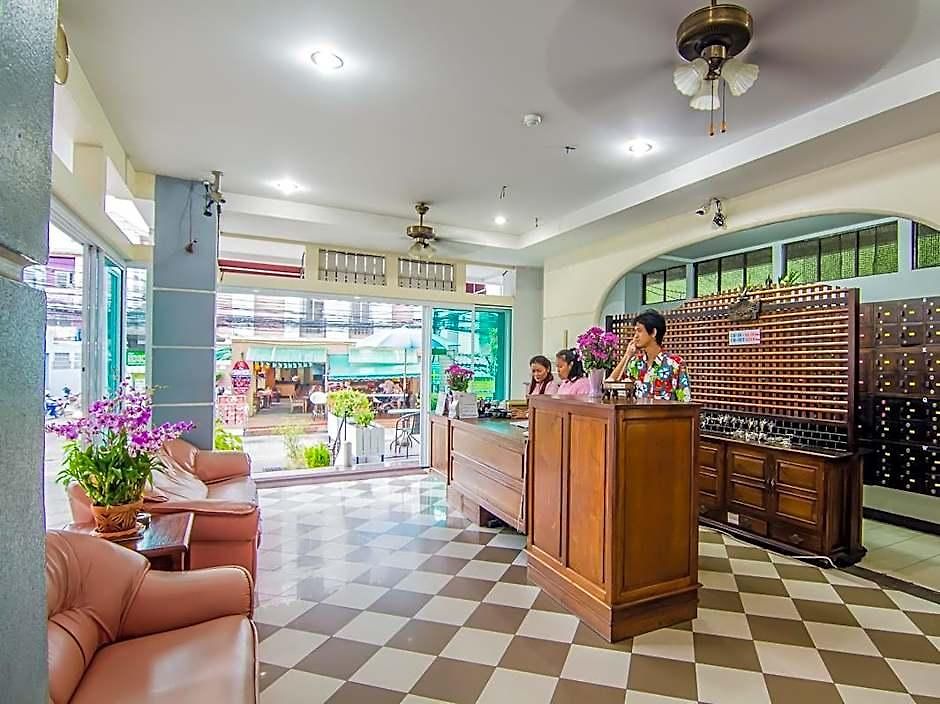 Hotel Sutus Court 5 3*