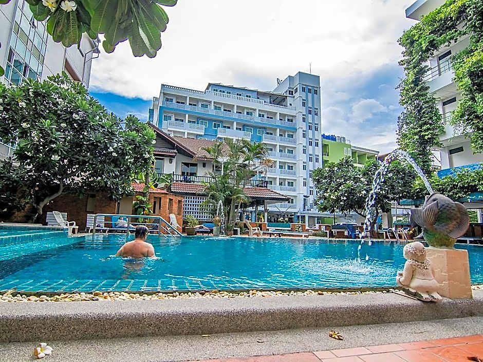 Sutus Court 5 3* Pattaya