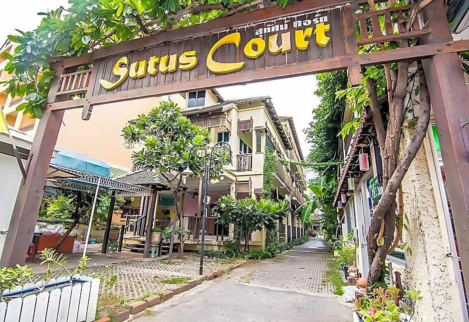 Hotel Sutus Court 5