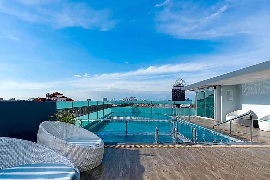 โนวา เอ็กซ์เพรส โฮเทล Pattaya