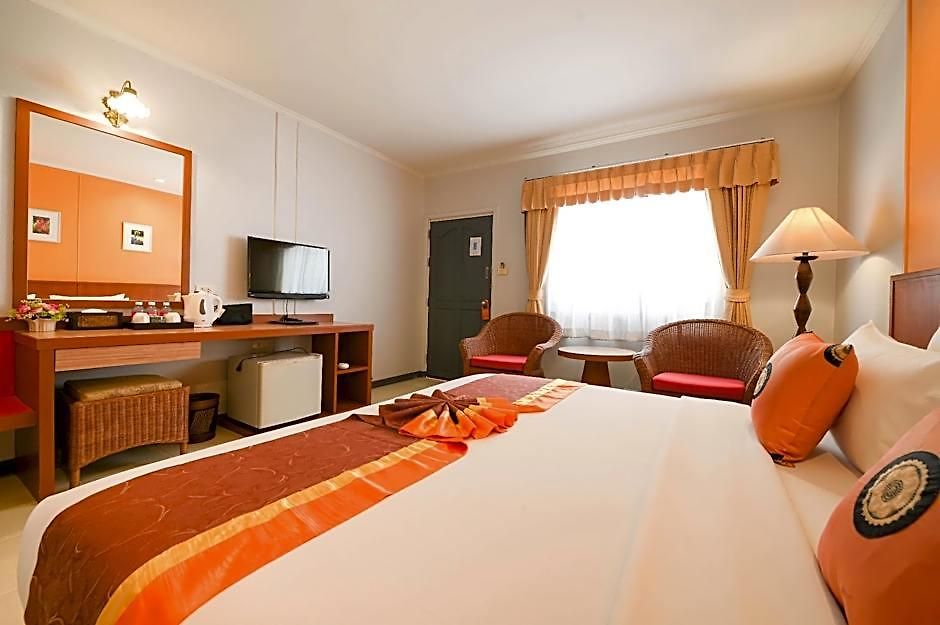 โรงแรม S Formally Sabai