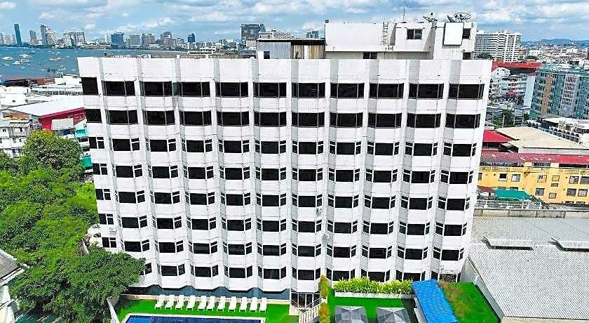 Suncity Hotel 4*