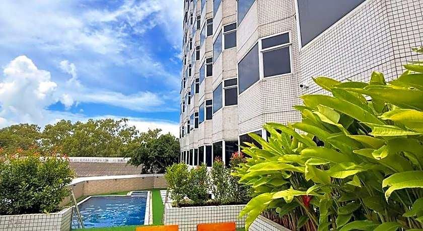 Hotel Suncity 4*
