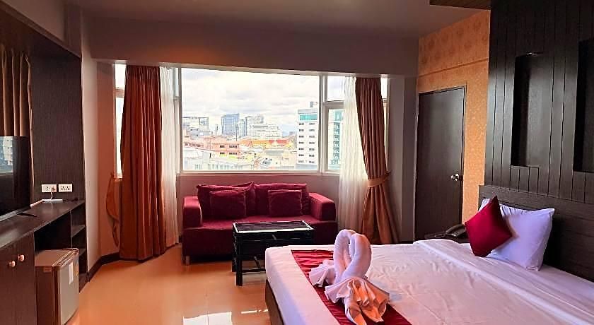 Suncity Hotel 4*